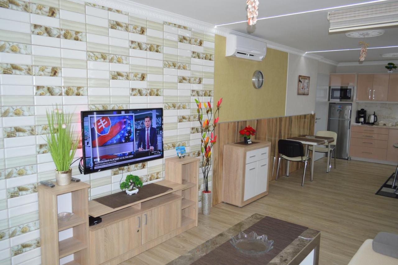 Siofok Ezuestpart Granada 2 Koezvetlen Vizparti Apartman Apartment ภายนอก รูปภาพ