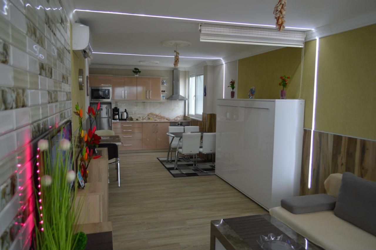 Siofok Ezuestpart Granada 2 Koezvetlen Vizparti Apartman Apartment ภายนอก รูปภาพ