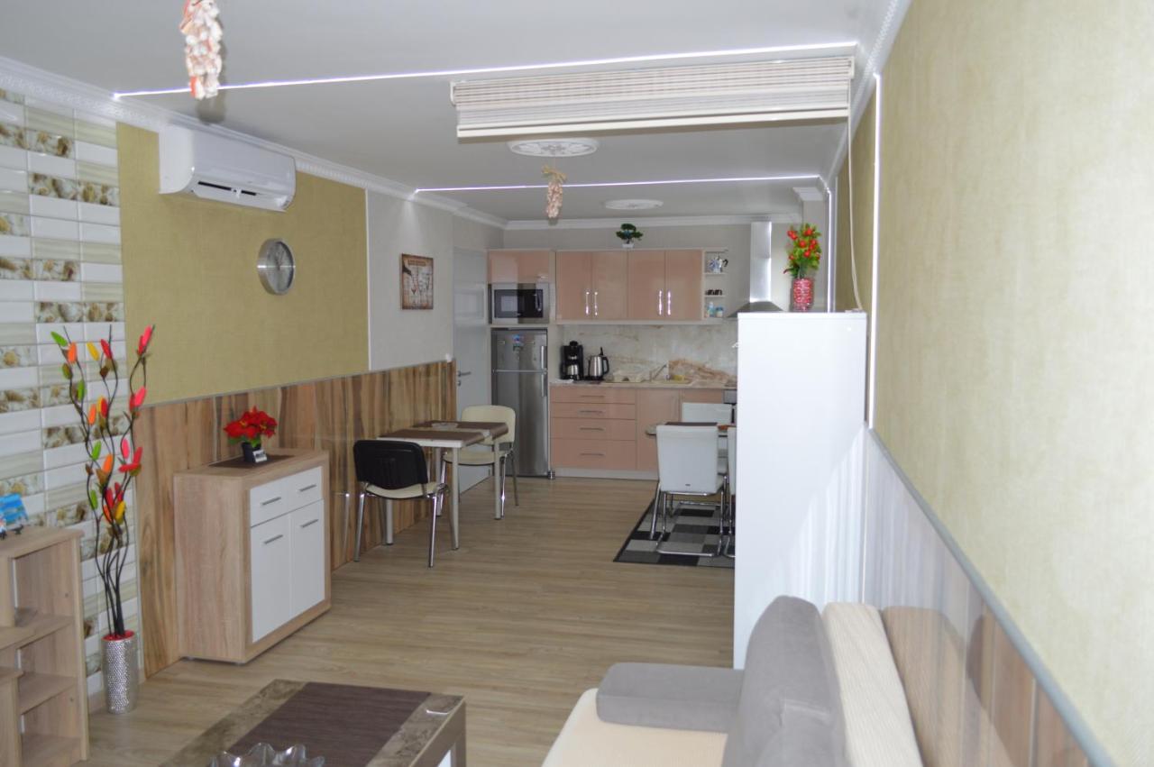 Siofok Ezuestpart Granada 2 Koezvetlen Vizparti Apartman Apartment ภายนอก รูปภาพ