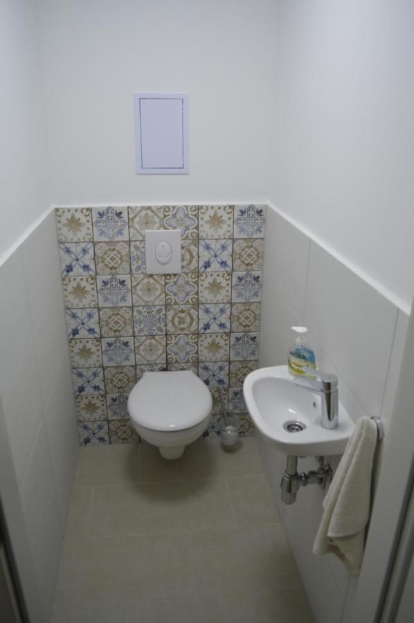 Siofok Ezuestpart Granada 2 Koezvetlen Vizparti Apartman Apartment ภายนอก รูปภาพ