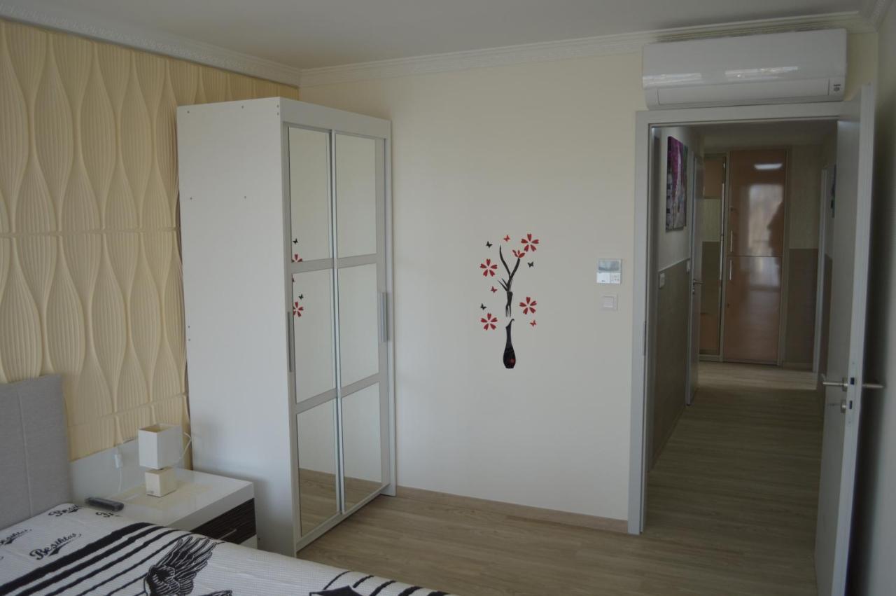 Siofok Ezuestpart Granada 2 Koezvetlen Vizparti Apartman Apartment ภายนอก รูปภาพ